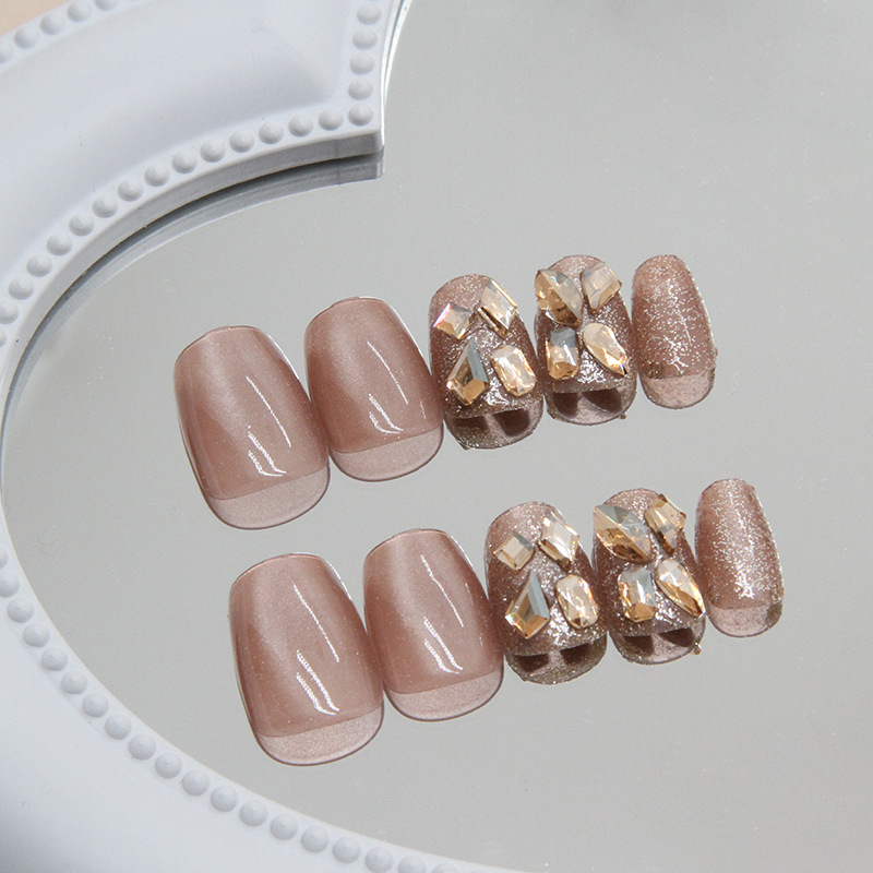 24 Adet Kedi Gözü El Yapımı Ta - Press On Nail Set incelemesi ve fiyatı