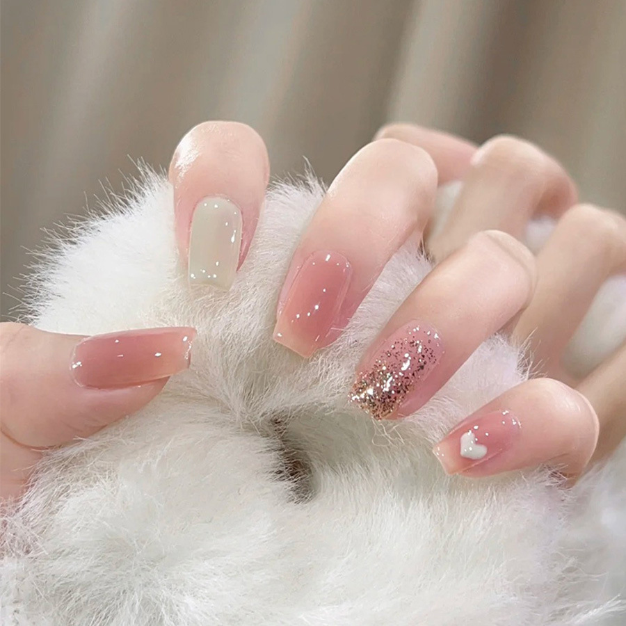 24 adet/takım Kısa Orta takma  - Nail Art Gliter incelemesi ve fiyatı