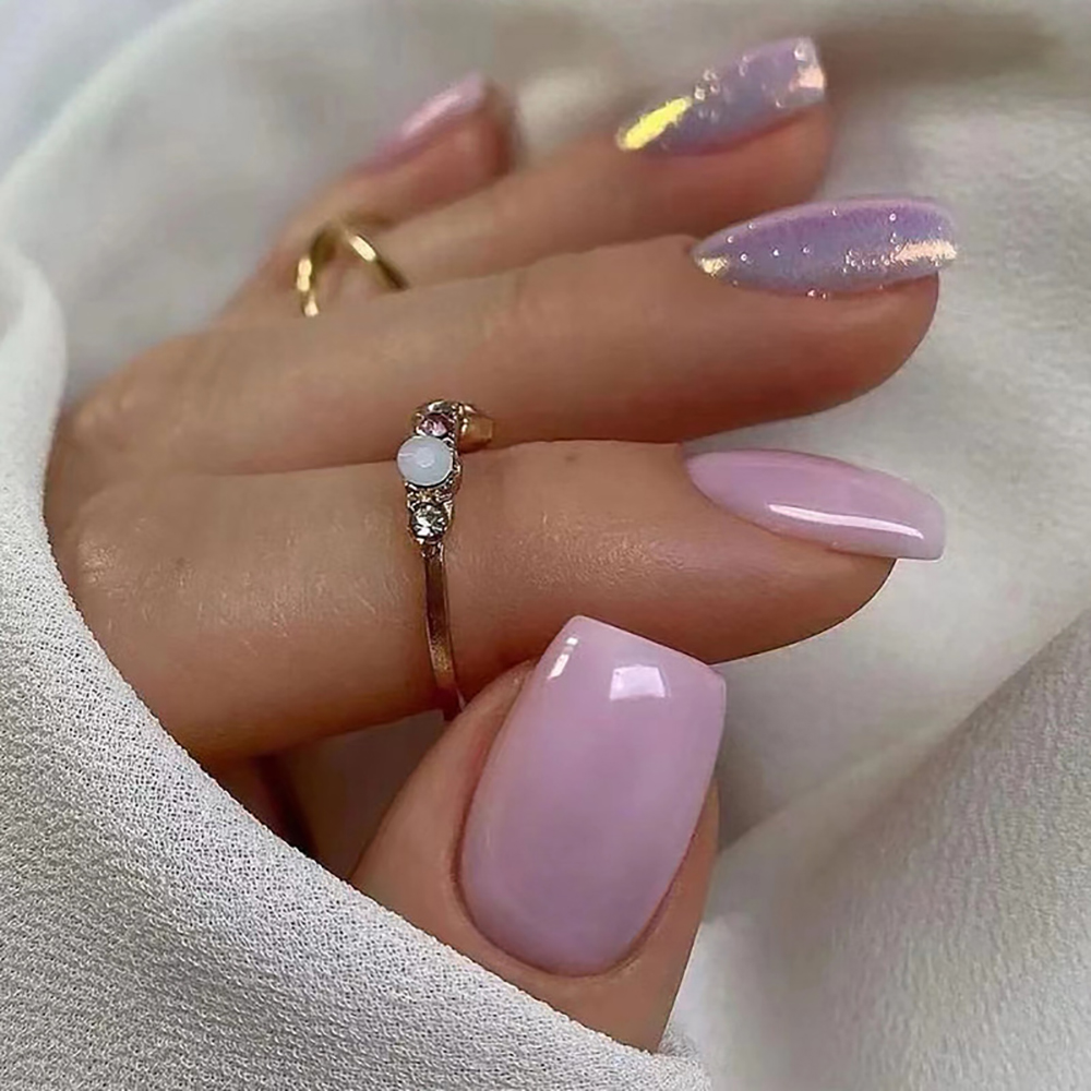 Kadınlar ve kızlar için kısa,  - Nail Art Gliter incelemesi ve fiyatı